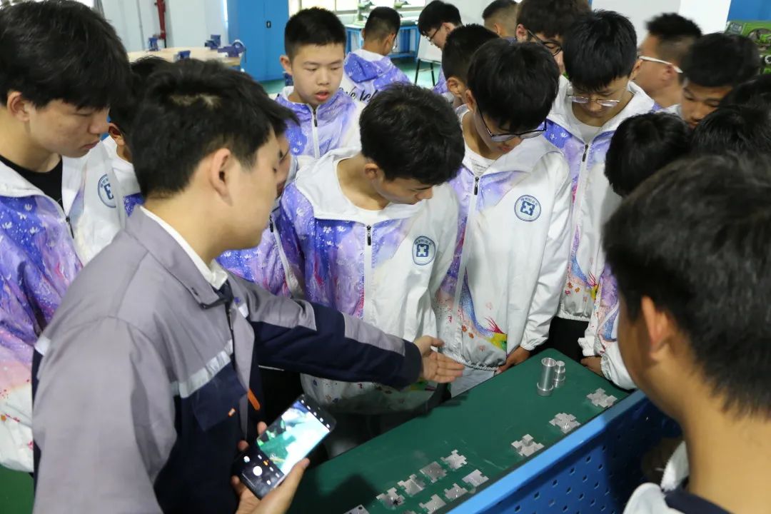 1622022303.jpg 1622022303.jpg